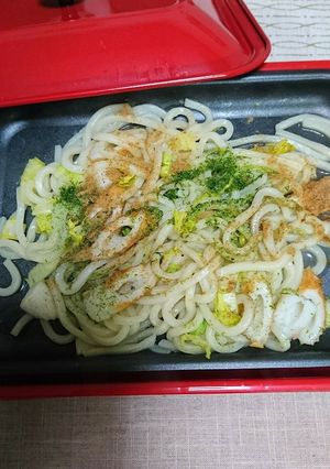 ザックリと冷蔵庫の焼きうどんっ。-レシピのメイン写真