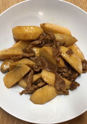 里芋と豚バラ肉の炒め煮-レシピのメイン写真