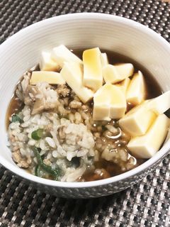鶏ひき肉と舞茸の餡掛け粥-レシピのメイン写真
