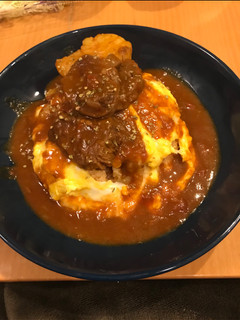 牛スネ肉のふわとろオムカレー-レシピのメイン写真