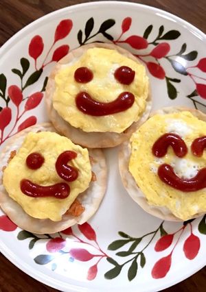 お手でパクリ!見た目可愛いオムライス!-レシピのメイン写真