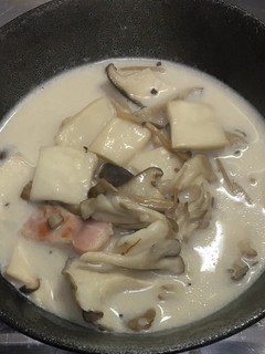 ベーコンと茸のチーズ牛乳煮・トリュフ風味-レシピのメイン写真