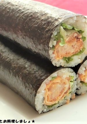 簡単★コロッケ入り卵焼きの恵方巻き-レシピのメイン写真