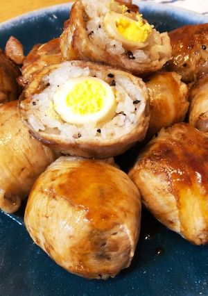 パクッ‼ うずらの卵入り肉巻おにぎり-レシピのメイン写真