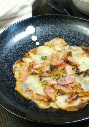 おつまみにパリもち♪薄焼きベーコンポテト-レシピのメイン写真