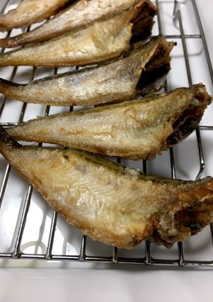 大人の給食☆ハタハタのからあげ-レシピのメイン写真