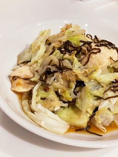 鶏肉とキャベツの塩昆布炒め-レシピのメイン写真