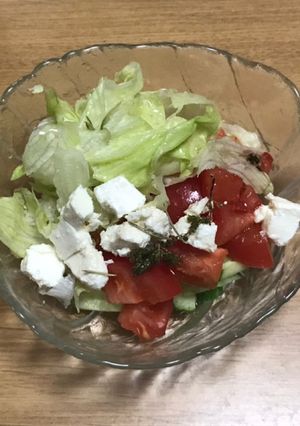 オイル漬けチーズの野菜サラダ-レシピのメイン写真