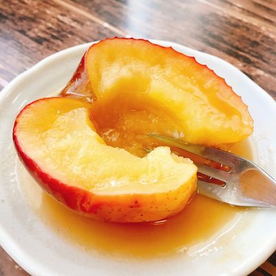 りんご　冷蔵庫とレンジのみ 簡単レンジ】いっぱい食べれるりんご by さすず 【クックパッド