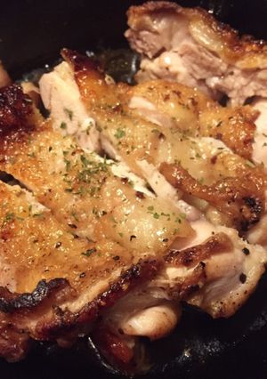 簡単、皮パリ！鶏もも肉ソテー-レシピのメイン写真