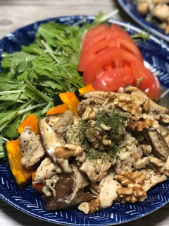 鶏むね肉&キノコ炒めのサラダ☆-レシピのメイン写真