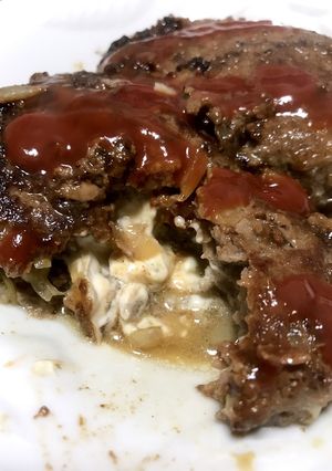 クリームチーズで！チーズinハンバーグ-レシピのメイン写真