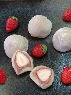 桜あんいちご大福-レシピのメイン写真