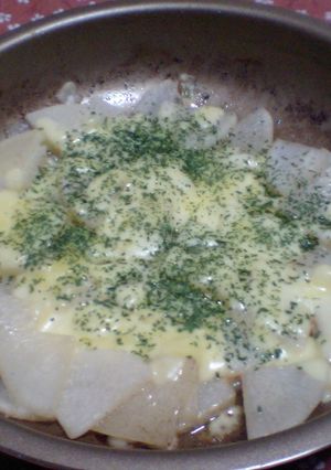 お手軽♪大根ととろけるチーズの炒め物-レシピのメイン写真