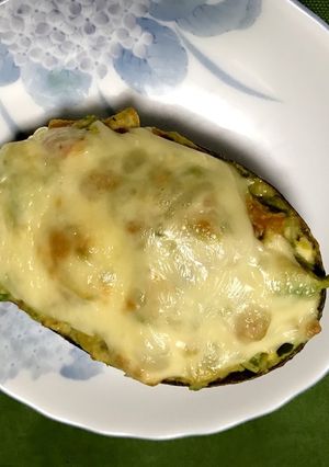 【男飯】アボカドチーズ焼き-レシピのメイン写真