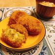 ピリ辛だけどほんのり甘いカレーコロッケ