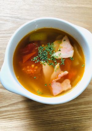 ベーコンとトマトのコンソメスープ-レシピのメイン写真