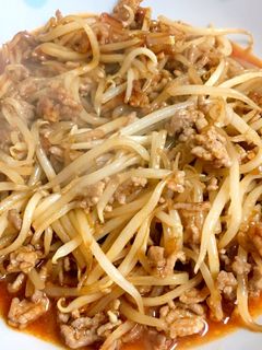 ひき肉ともやしのピリ辛炒め-レシピのメイン写真
