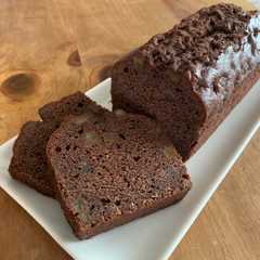 รูปของ オレンジピール入りココアパウンドケーキ