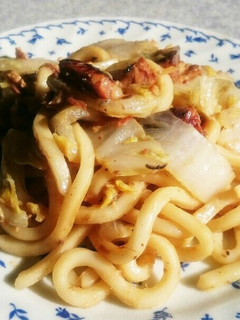 簡単❗サバ缶(味噌)と白菜の焼きうどん-レシピのメイン写真