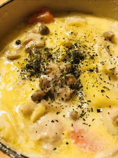 鶏肉ときのこ1パックのクリームシチュー-レシピのメイン写真