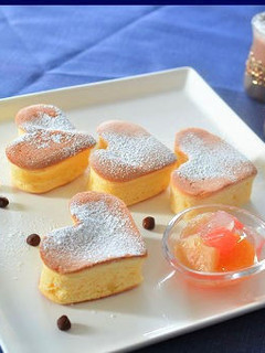 ふんわりハートのホットケーキ♪-レシピのメイン写真
