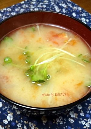 ◆もやしとトマトのお味噌汁◆-レシピのメイン写真