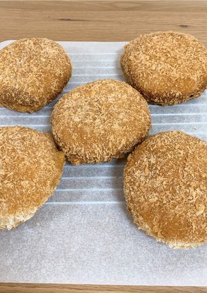 焼きカレーとピザパンレシピ(5〜6個)-レシピのメイン写真