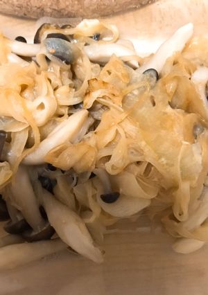 きのことたまねぎ（味噌マヨ味）-レシピのメイン写真