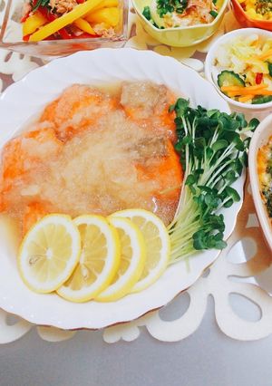 レモン香る☆鮭のみぞれ煮(おろし煮)-レシピのメイン写真