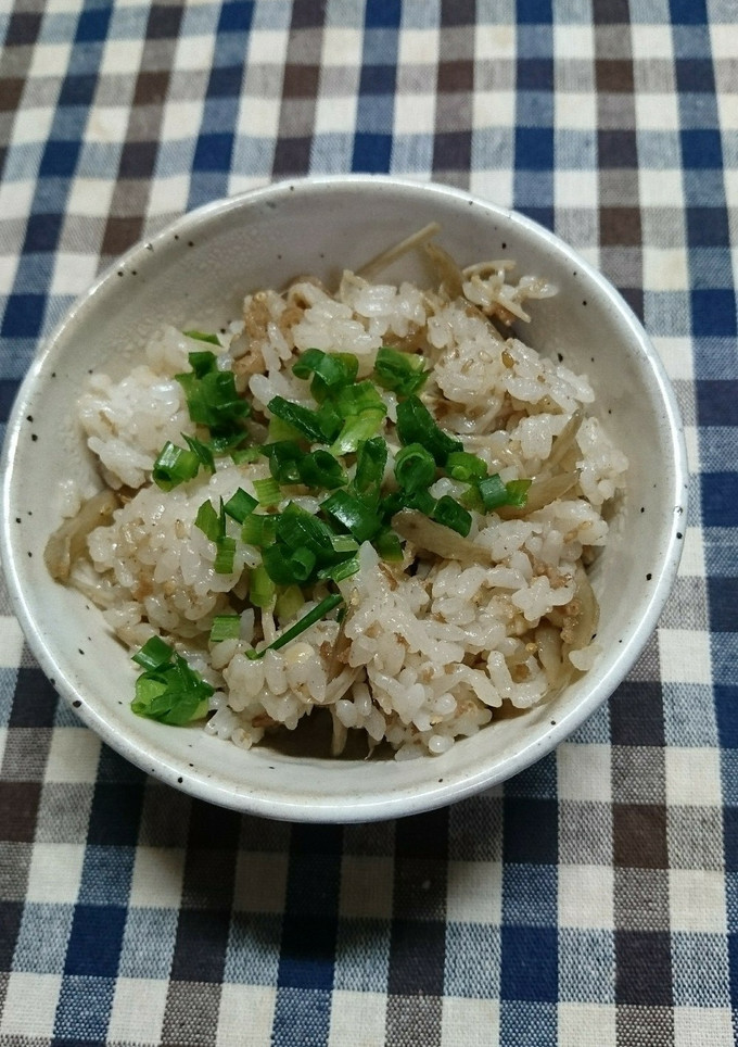 ゴボウと牛肉とえのきの混ぜご飯(^-^)-レシピのメイン写真
