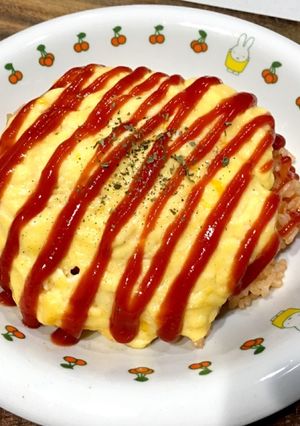 卵1個でチーズとろーりふわふわオムライス-レシピのメイン写真