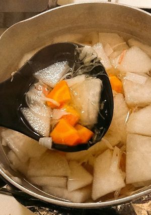 風邪の季節に大活躍！和風野菜スープ-レシピのメイン写真