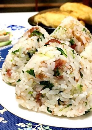 おかか梅と水菜のおにぎり-レシピのメイン写真