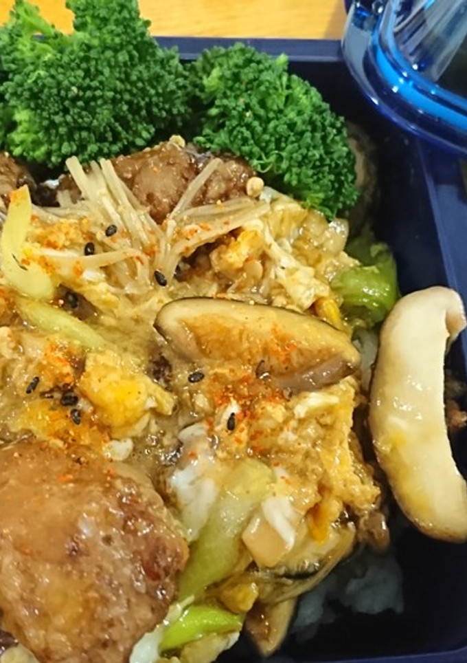 簡単！とり唐揚げの甘辛卵とじ丼お弁当-レシピのメイン写真