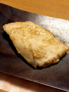 朝漬けて夜焼くだけ!簡単!カジキ味噌漬け-レシピのメイン写真