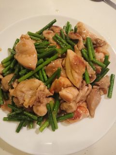 ご飯がすすむ鶏肉とニンニクの芽の炒め物-レシピのメイン写真