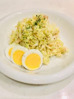 簡単!千切りキャベツとツナのホットサラダ-レシピのメイン写真