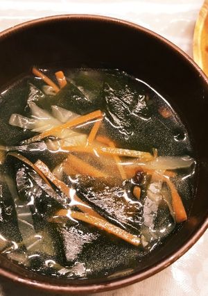 簡単！野菜たっぷり！海藻サラダのスープ-レシピのメイン写真