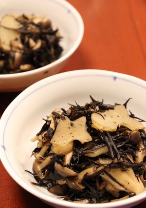 調味料全て同量♪生ひじきシメジ菊芋の煮物-レシピのメイン写真