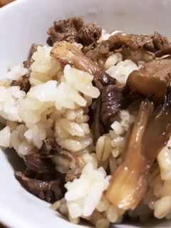 牛肉と舞茸の混ぜご飯-レシピのメイン写真