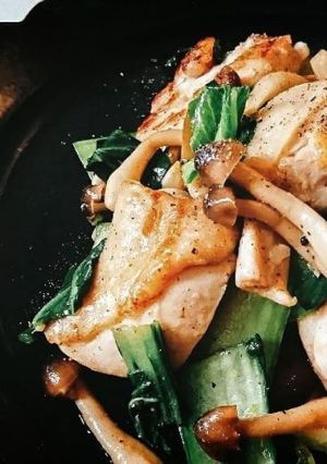 簡単薬膳☆塩麹鶏とチンゲン菜の炒めもの-レシピのメイン写真