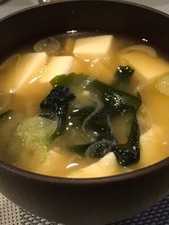 簡単出汁が濃いおみそ汁-レシピのメイン写真