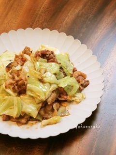 隠し味は味噌!キャベツと豚肉炒め-レシピのメイン写真