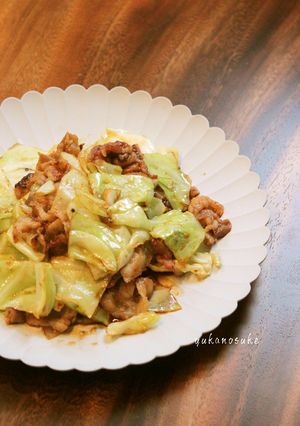 隠し味は味噌！キャベツと豚肉炒め-レシピのメイン写真