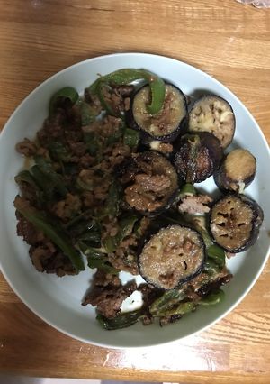 茄子とピーマンとひき肉の味噌炒め-レシピのメイン写真