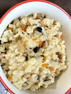 余ったお餅でおこわ風炊き込みご飯-レシピのメイン写真