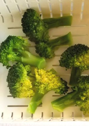 電子レンジで✿ブロッコリーを蒸す-レシピのメイン写真
