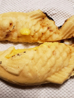 たいやきを半分に分ける方法☝横に切るのよ-レシピのメイン写真