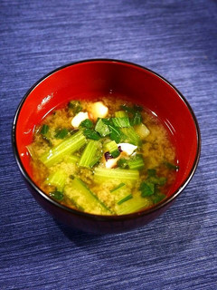 疲労回復!タコと小松菜のお味噌汁-レシピのメイン写真